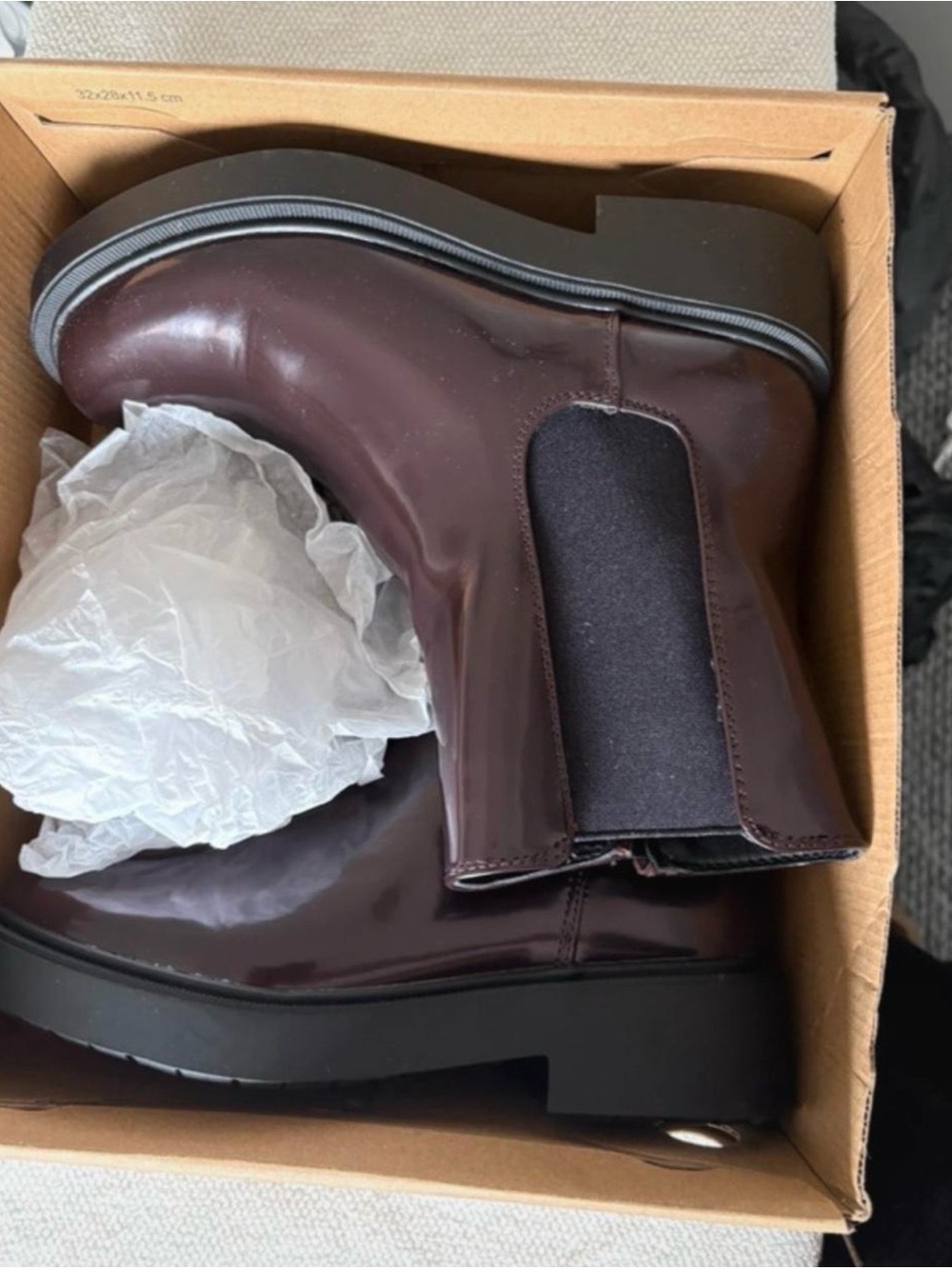 SCHUTZ Glossy Dark Burgundy Chelsea Ankle Boots